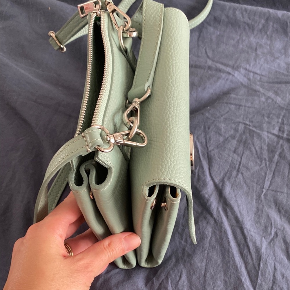 Chic Sage Green Italian Leather Crossbody Bag - Picture 3 of 6
